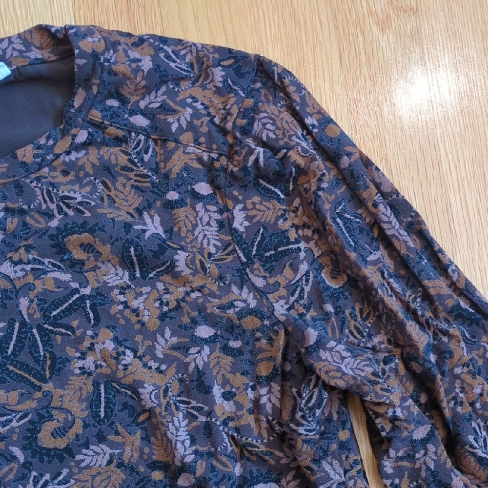 Thought Women Organic Cotton Jersey Chocolate Brown Floral Top US Large Whimsy - Picture 3 of 5